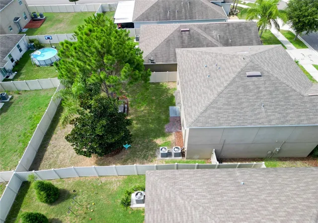 5th image of 3621 Kearsney Abbey Cir, Dover, FL 33527 | MLS# TB8520053