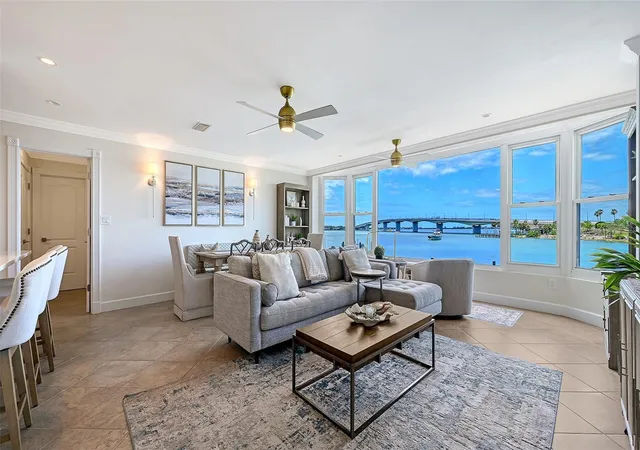 3rd image of 174 Golden Gate Pt, Sarasota, FL 34236