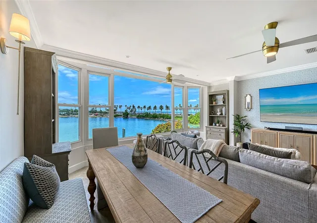 4th image of 174 Golden Gate Pt, Sarasota, FL 34236