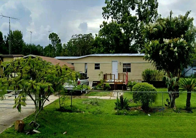 1st image of 17921 Ne 136th Ave, Waldo, FL 32694 | MLS# OM726800