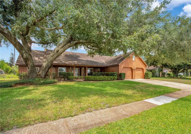 2nd image of 5307 Jade Cir, Belle Isle, FL 32812 | MLS# O6417576