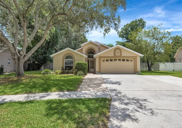 Homes for sale in Valrico, FL | 3015 Folklore Dr, Valrico, FL 33596 | MLS# TB8520090