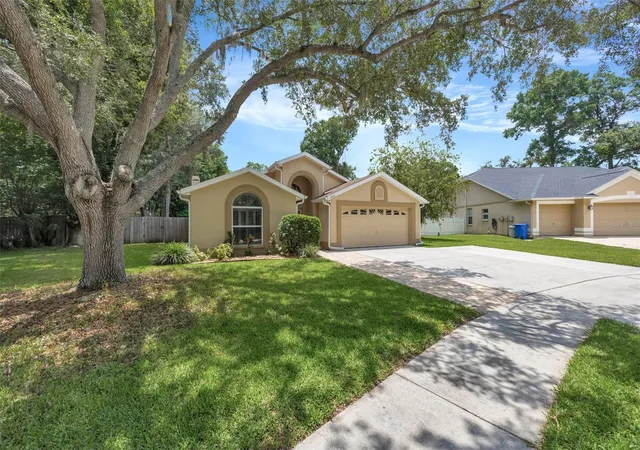 Homes for sale in Valrico, FL | 3015 Folklore Dr, Valrico, FL 33596 | MLS# TB8520090