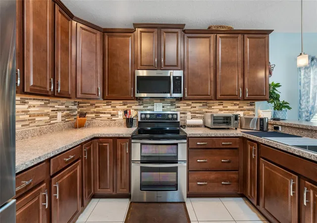 Homes for sale in Clermont, FL | 10226 Lenox St, Clermont, FL 34711 | MLS# S5152043