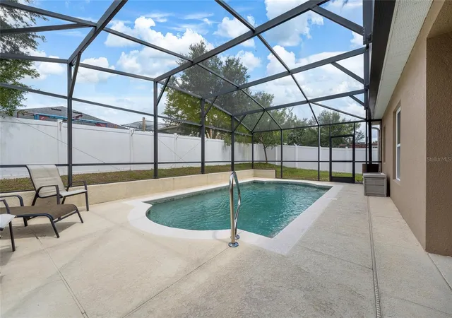 Homes for sale in Clermont, FL | 10226 Lenox St, Clermont, FL 34711 | MLS# S5152043