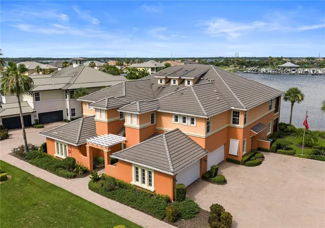Homes for sale in Bradenton, FL | 1139 Riverscape St #2, Bradenton, FL 34208 | MLS# A4697303