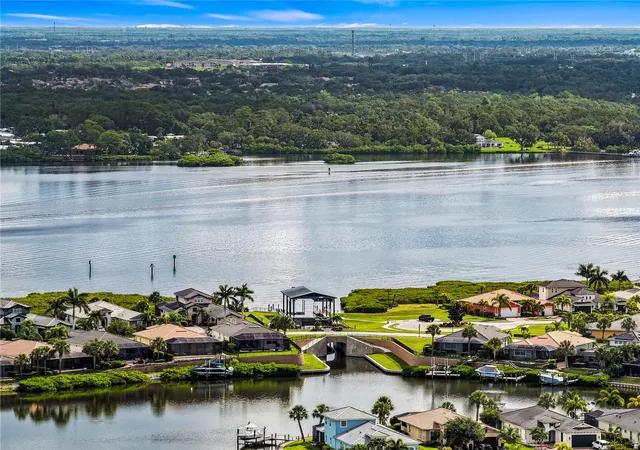 Homes for sale in Bradenton, FL | 1139 Riverscape Street, Bradenton, FL 34208 | Houzeo
