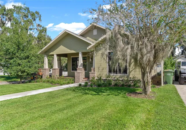 3rd image of 1000 S 9Th St, Leesburg, FL 34748 | MLS# G5113924