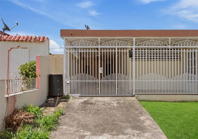 Homes for sale in Arroyo, PR | 1 12 Y, Arroyo, PR 00714 | MLS# PR9122152