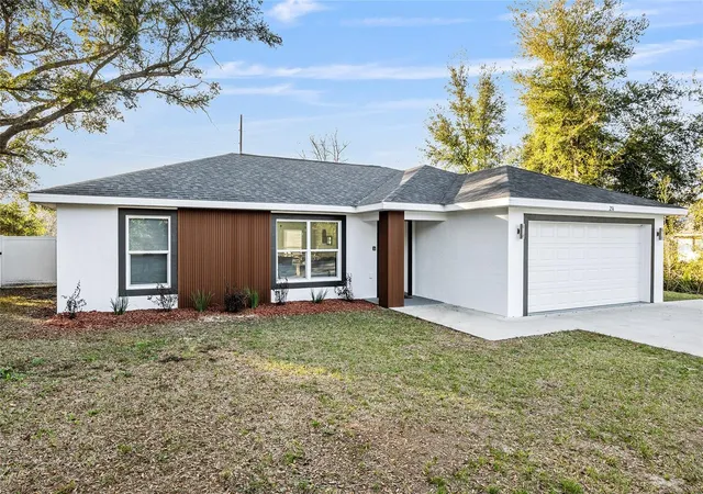 Photo 3 of Sale Pending at 7778 Sw 146th Lane Rd, Ocala, FL 34473 | MLS# OM726806 | Listing updated on 2026-07-28