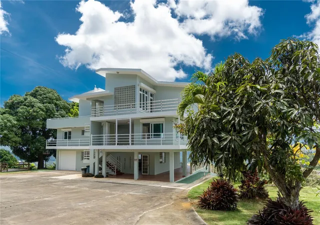 Homes for sale in Canovanas, PR | 9957 Elias Santiago, Canovanas, PR 00729 | MLS# PR9122155