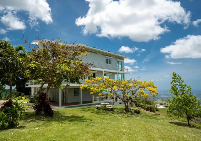 Homes for sale in Canovanas, PR | 9957 Elias Santiago, Canovanas, PR 00729 | MLS# PR9122155