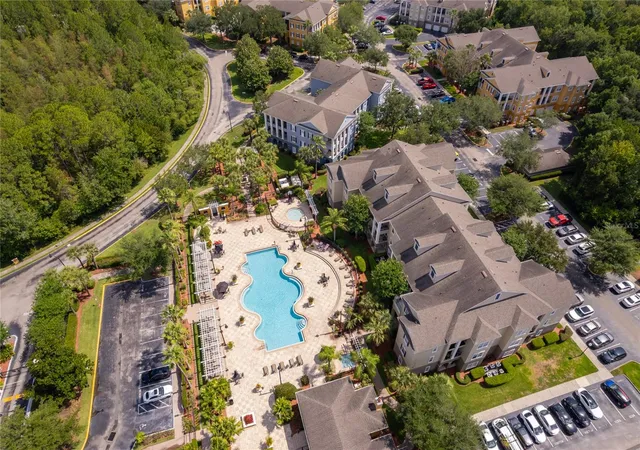 Photo 4 of Condo for sale at 3589 Conroy Rd #1015, Orlando, FL 32839 | MLS# O6417604 | Listing updated on 2026-08-13