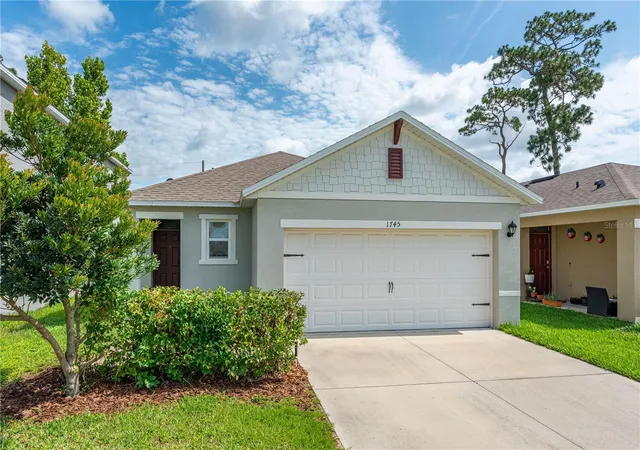 Photo 1 of Single family home for sale at 1745 Bent Branch Ave, Deland, FL 32720 | MLS# NS1088525 | Listing updated on 2026-10-04