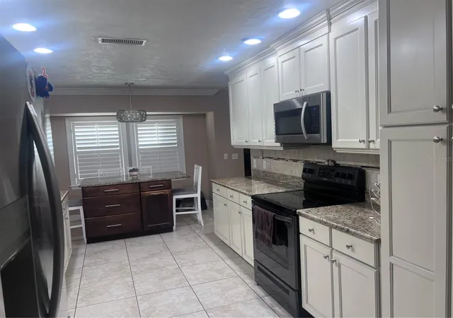 Photo 3 of Single family home for sale at 357 Tymber Run, Ormond Beach, FL 32174 | MLS# O6417610 | Listing updated on 2026-08-28