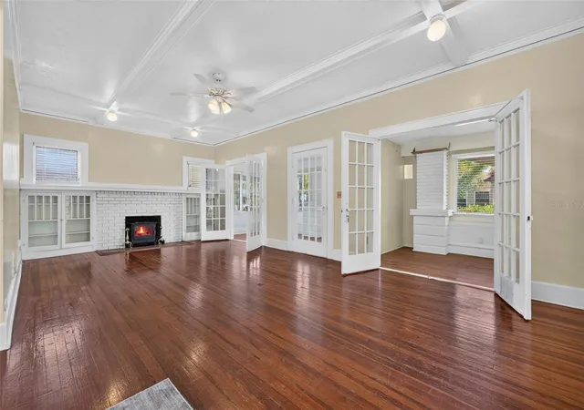 Photo 3 of Single family home for sale at 2800 2nd Avenue N, St Petersburg, FL 33713 | MLS# TB8520122 | Listing updated on 2026-10-20