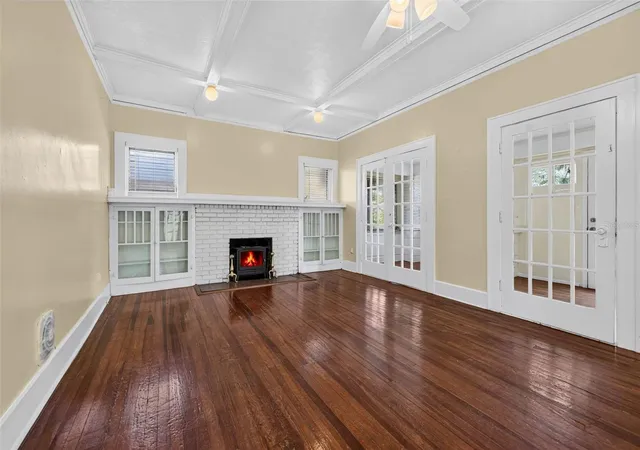 Photo 4 of Single family home for sale at 2800 2nd Avenue N, St Petersburg, FL 33713 | MLS# TB8520122 | Listing updated on 2026-10-20