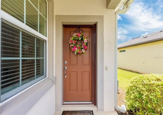 Photo 3 of Single family home for sale at 9098 SW 70th Loop, Ocala, FL 34481 | MLS# OM726813 | Listing updated on 2026-09-25