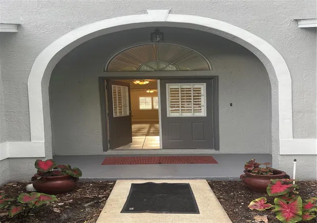 Photo 1 of Sale Pending at 6381 Egret Dr #14, Lakeland, FL 33809 | MLS# O6417623 | Listing updated on 2026-10-27