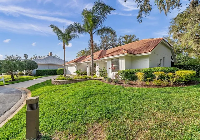 2nd image of 5473 Blue Heron Ln, Wesley Chapel, FL 33543 | MLS# TB8520132
