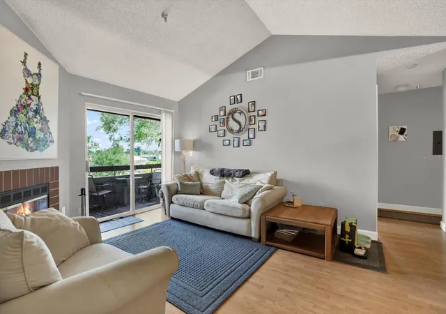 Photo 3 of Condo for sale at 10265 Gandy Blvd N #906, St Petersburg, FL 33702 | MLS# TB8520133 | Listing updated on 2026-08-21