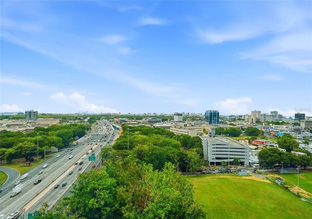 Photo 4 of Condo for sale at Mirador Del Parque Sergio Cuevas & Juan B Rodriguez #17, San Juan, PR 00918 | MLS# PR9122158 | Listing updated on 2026-06-18