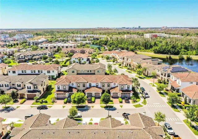 Photo 2 of Townhouse for sale at 13886 Arclid St, Orlando, FL 32832 | MLS# O6417665 | Listing updated on 2026-09-23