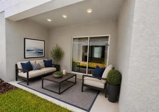Photo 3 of Single family home for sale at 6571 Eastwood Cross Dr, Orlando, FL 32829 | MLS# O6417666 | Listing updated on 2026-06-24