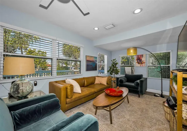 5th image of 504 70Th Ave, St Pete Beach, FL 33706 | MLS# TB8520166