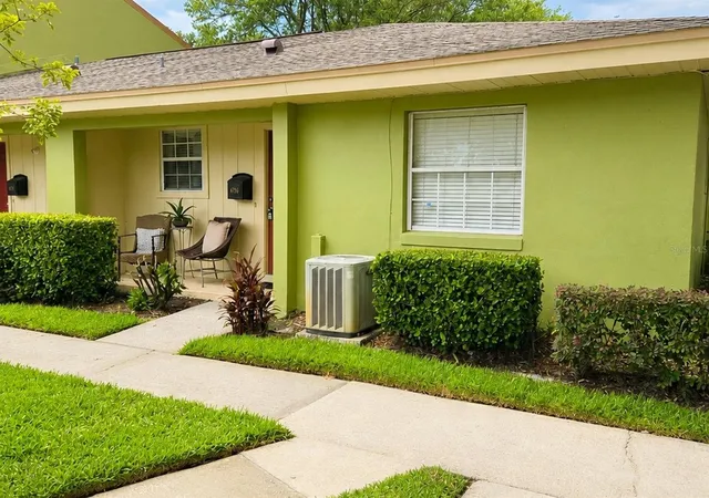 Homes for sale in Winter Park, FL | 4756 Tangerine Avenue, Winter Park, FL 32792 | Houzeo