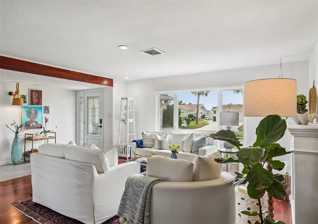 Photo 3 of Single family home for sale at 4379 44th Street S, St Petersburg, FL 33711 | MLS# TB8520192 | Listing updated on 2026-10-02