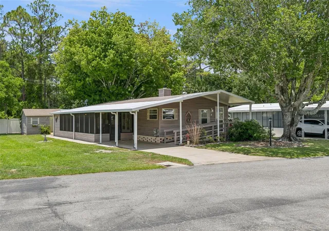 Homes for sale in Osteen, FL | 938 Blue Heron Blvd, Osteen, FL 32764 | MLS# O6417703