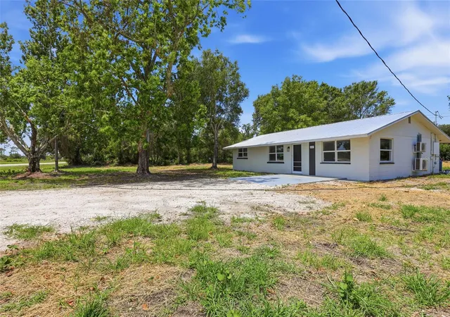 3rd image of 5587 Sw Hwy 17, Arcadia, FL 34266 | MLS# C7527458