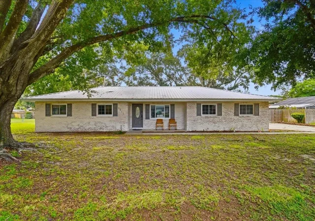 Homes for sale in Auburndale, FL | 1210 Carol Ave, Auburndale, FL 33823 | MLS# L4962846