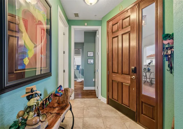 Listing Photo 4 - Condo for sale in building located at 1038 Bellasol Wy, APOLLO BEACH, FL 33572 - Unit #403