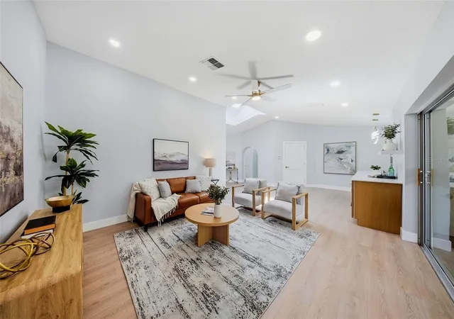 4th image of 4301 Marine Pkwy, New Port Richey, FL 34652 | MLS# TB8520224