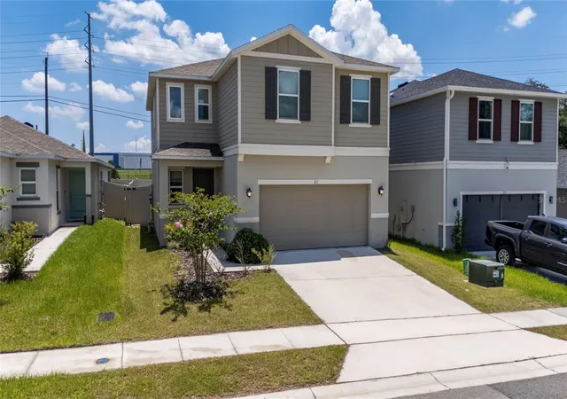 Photo 3 of Single family home for sale at 211 Ash Way, Auburndale, FL 33823 | MLS# S5152065 | Listing updated on 2026-10-03