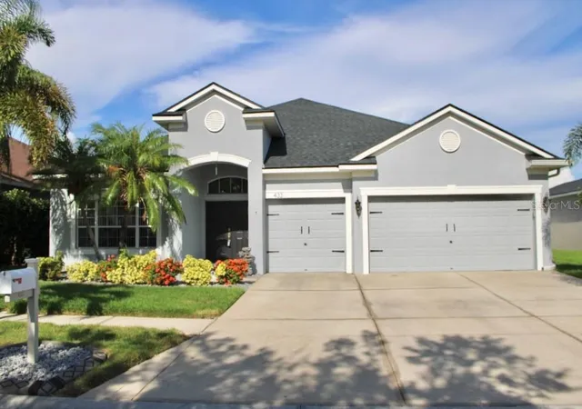 Homes for sale in Ruskin, FL | 433 York Dale Dr, Ruskin, FL 33570 | MLS# TB8520228