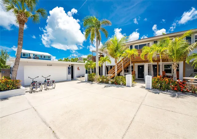 2nd image of 1120 Gulf Blvd, Englewood, FL 34223 | MLS# D6147829