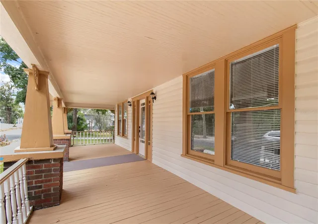 2nd image of 907 N Clark St, Plant City, FL 33563 | MLS# TB8520243