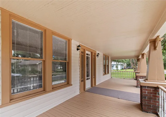 3rd image of 907 N Clark St, Plant City, FL 33563 | MLS# TB8520243