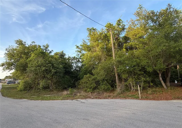 Photo 2 of Land for sale at Magnolia Cir, Lake Wales, FL 33898 | MLS# O6417735 | Listing updated on 2026-08-28