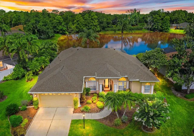 Single family home for sale at 11909 Summer Meadow Dr, LAKEWOOD RANCH, FL 34202 | MLS# A4697369