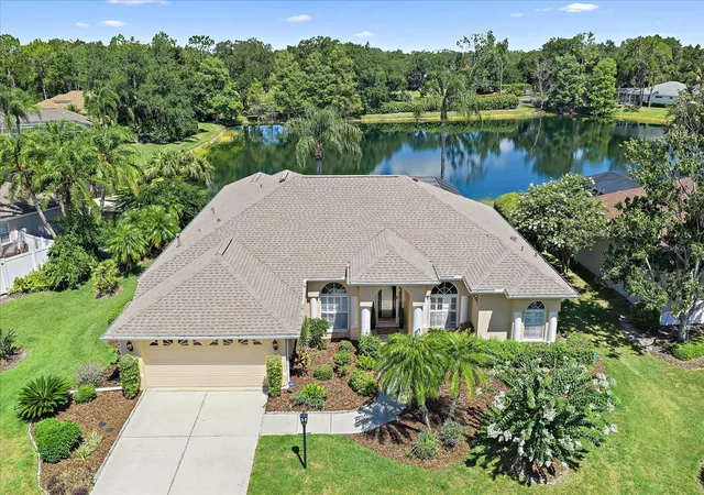 Photo 2 of Single family home for sale at 11909 Summer Meadow Dr, Lakewood Ranch, FL 34202 | MLS# A4697369 | Listing updated on 2026-09-21