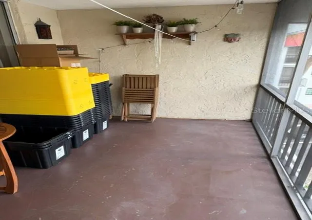 4th image of 10530 77Th Ter, Seminole, FL 33772