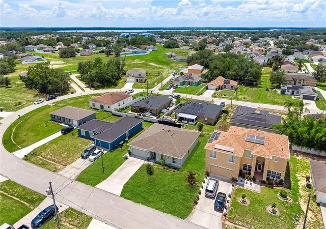 4th image of 1918 Michigan Dr, Kissimmee, FL 34759 | MLS# O6417747