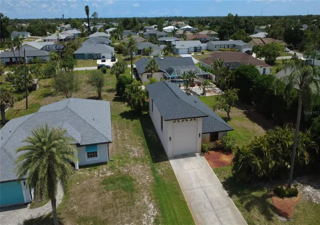 5th image of 9438 Crugar, Englewood, FL 34224 | MLS# A4697372