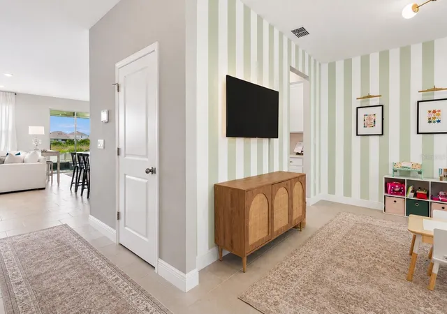 5th image of 2510 Warren Acres Blvd, Wesley Chapel, FL 33543 | MLS# TB8520272