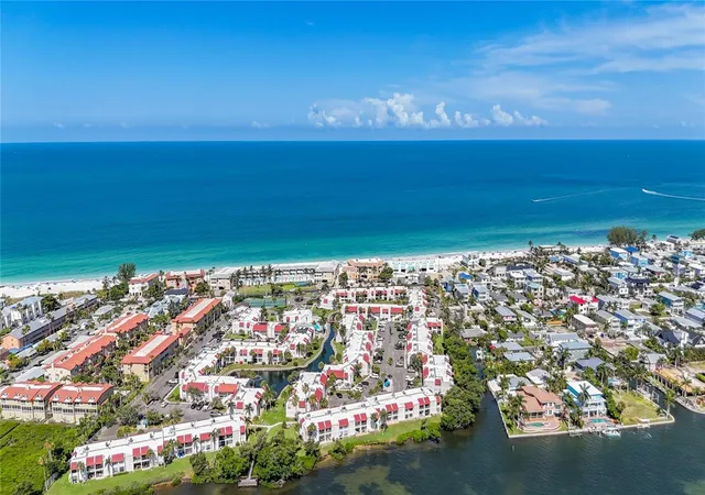 2nd image of 1801 Gulf Dr N, BRADENTON BEACH, FL 34217