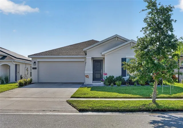 Photo 1 of Single family home for sale at 5151 Four Strand Ct, Saint Cloud, FL 34772 | MLS# O6417767 | Listing updated on 2026-09-19